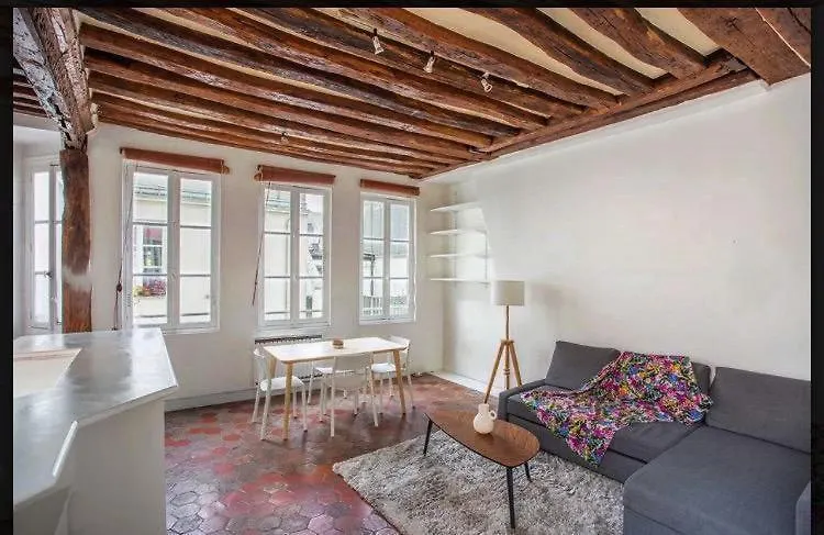 Notre Dame Paris Apartment